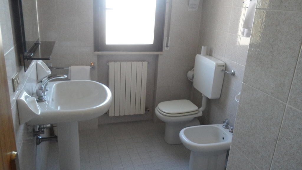 Autostop Duardi Hotell Bertinoro Rum bild